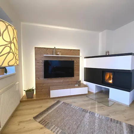 Alex Holiday home