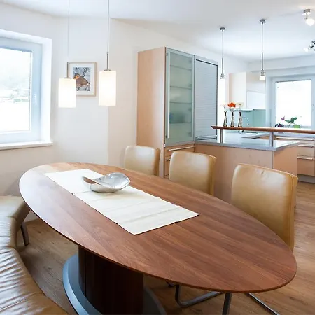 فيرينهاوس أليكس * ويسنغ